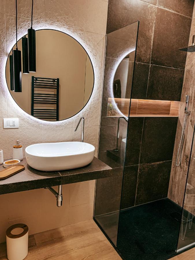 B&B Salus Civico 23 Reggio Emilia Exterior photo